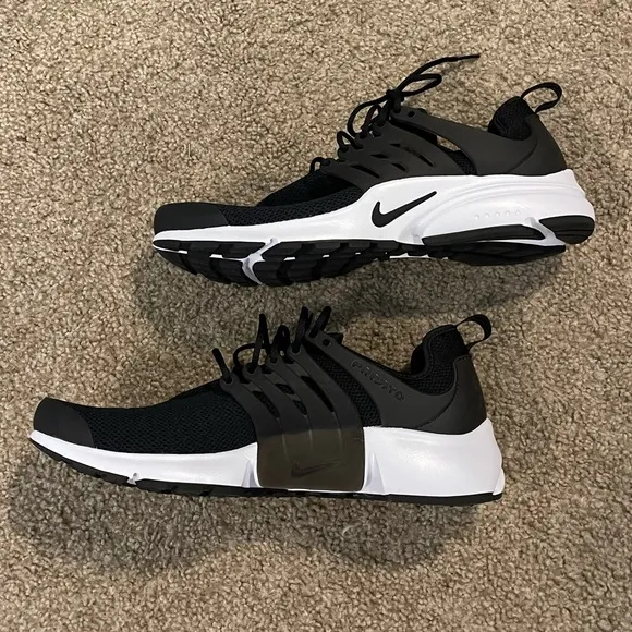 NWB // Nike Air Presto
