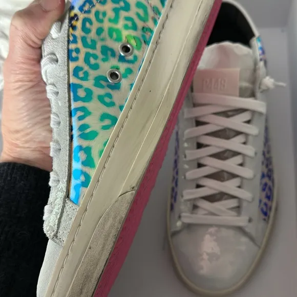 NWB P448 Jack Leopard Print Hologram Low Top Sneakers