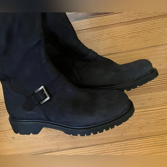 NWOB La Canadienne Hyacinth Waterproof Suede Boots in Black Sz 8.5.
