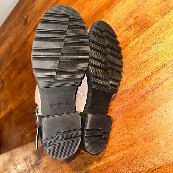NWOB Sorel Emilie ll Zip Bootie