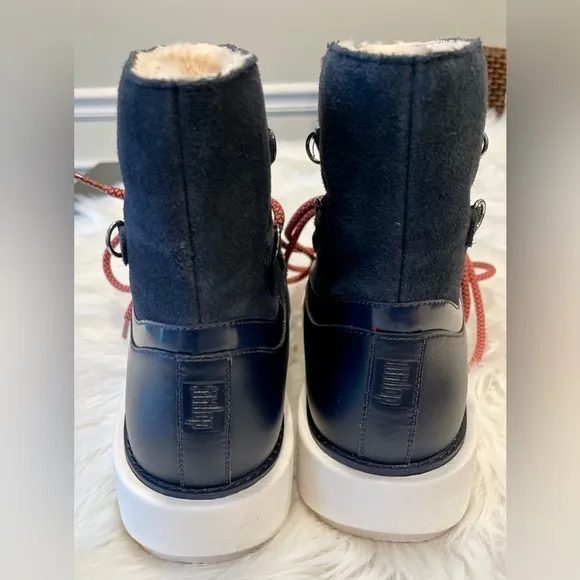 NWOB|Fitflop Skandi Navy Blue Suede Boots, 8