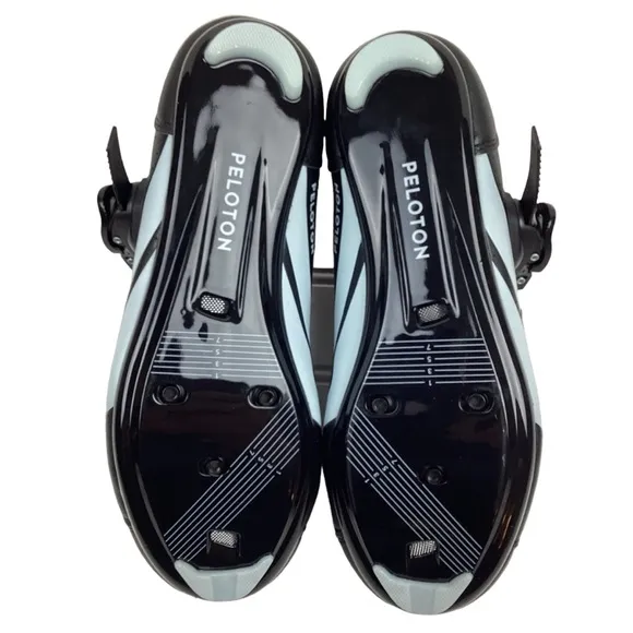 NWOT Peloton Cycling Shoes Womens 6