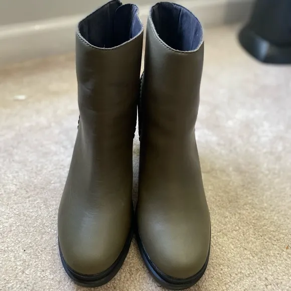 NWOT Sorel Dacie Boot, Nori(Olive Green), Sorel Bootie Waterproof Boots size10