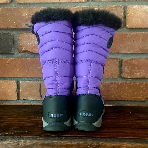 NWOT Sorel purple &amp; black waterproof boots