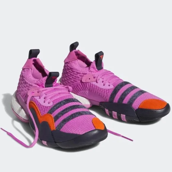 NWT Adidas Trae Young 2.0 Basketball Shoes