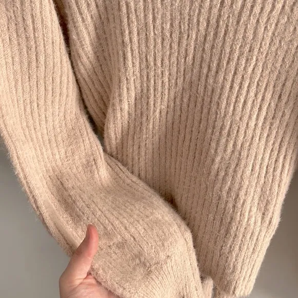 NWT ASTR Fuzzy Tie Front Wool Sweater Blush
