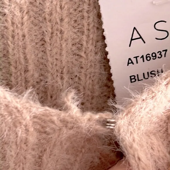 NWT ASTR Fuzzy Tie Front Wool Sweater Blush