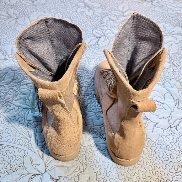 NWT BELLEVILLE Desert TanGoreTex Combat Military Boots Mens 8 ❤️