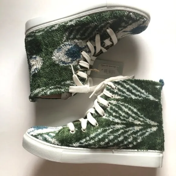 NWT Elysian silk velvet peacock fuzzy Ankara high top sneakers