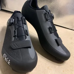 NWT fizik women’s cycling/ racing/ spinning shoes 🚵‍♀️