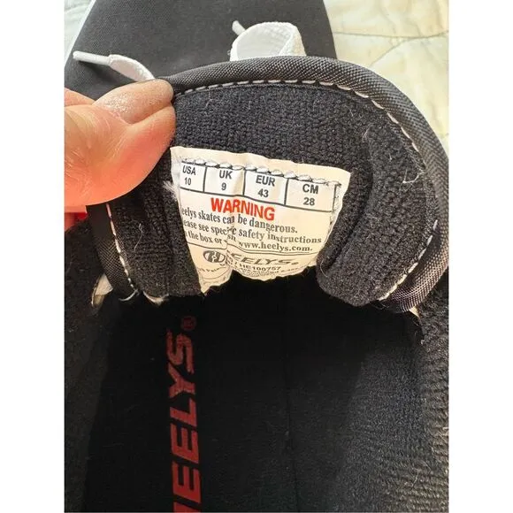 NWT Heelys Pro 20 skate shoes - 10