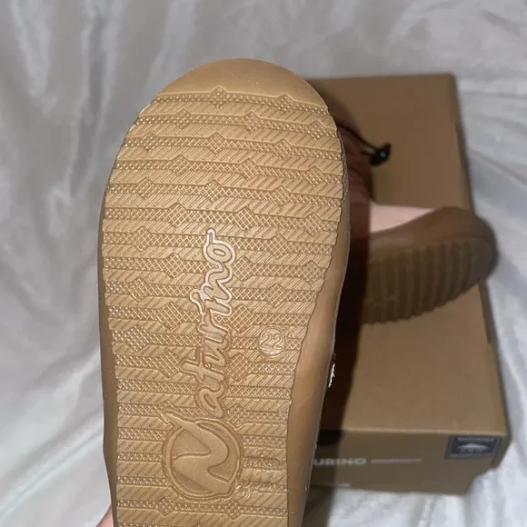 NWT NATURINO HOCHALPEN 2 WP. Après-ski first steps boots in Pink