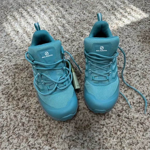 NWT! SCARPA Women's Rush Shoes for Hiking and Trail Running size EU39