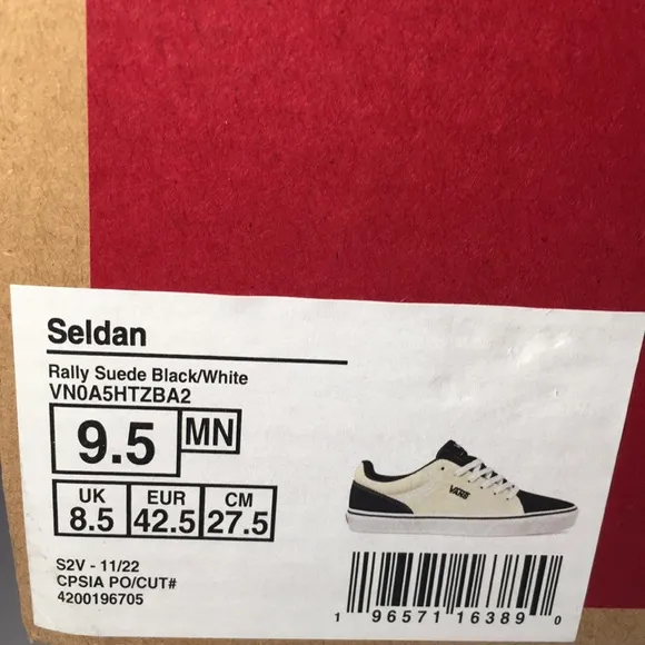 NWT Vans Seldon Rally Suede Skate Shoes Men’s 9.5