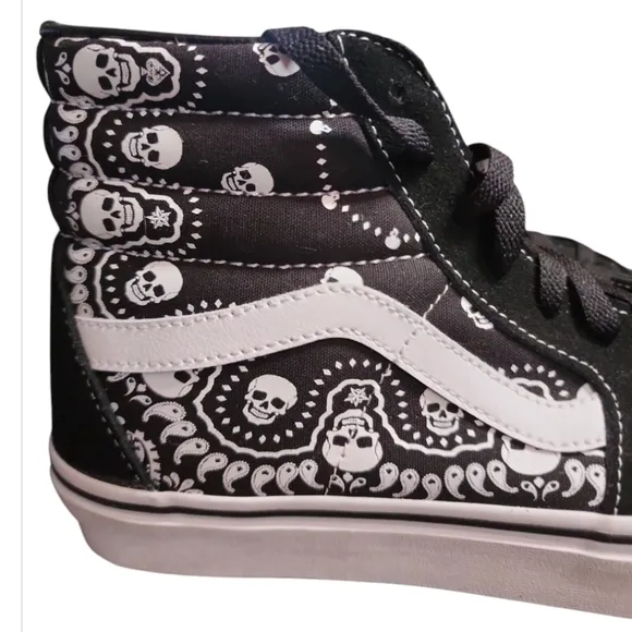 NWT VANS SK8-HI Bandana Black Suede Canvas Skate Shoes Men's Size 9.5 Women's 11