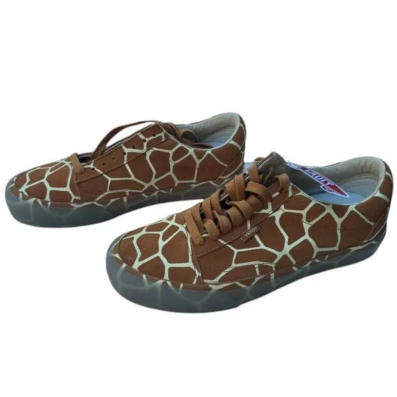 NWT Vans Vault Old Skool Giraffe Skate Shoe Sneaker Mens Size 8.5 Womens Size 10