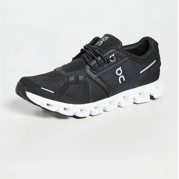 On Cloud 5 Sneakers in Black /white men size  12 gently used