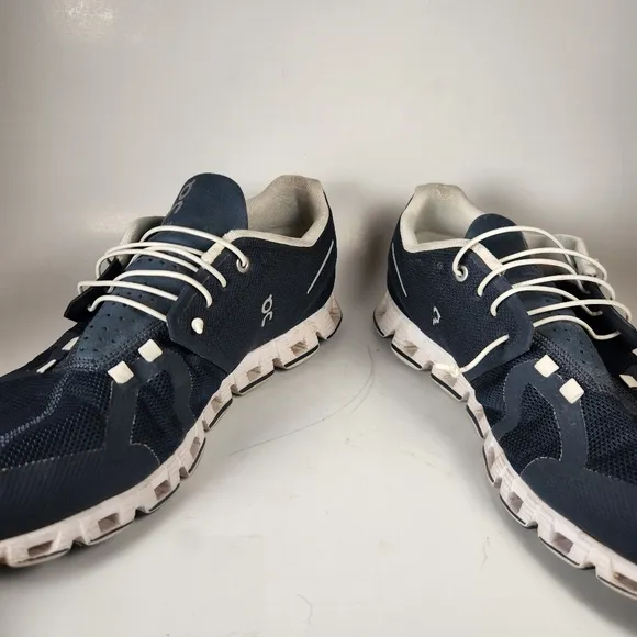 ON CLOUD Men’s Running Shoes Size 13 Navy Speed Laces Trainer Sneaker Athletic