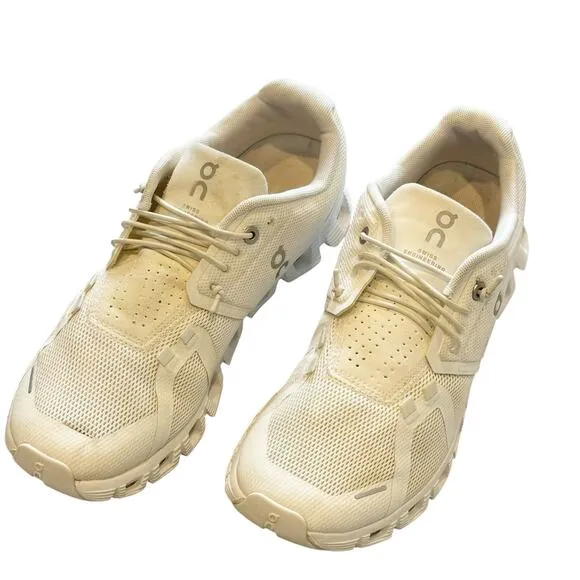 On Cloud Running Cloud 5 Low-Top Athletic Sneakers Round Toe White Size US W8.5