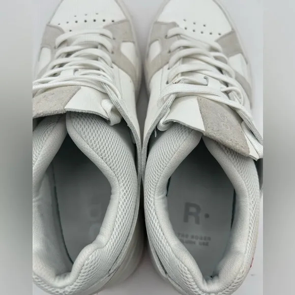 On Cloud, The Roger Clubhouse Women’s Size 9.5 White/sand Athletic Shoes sneaker