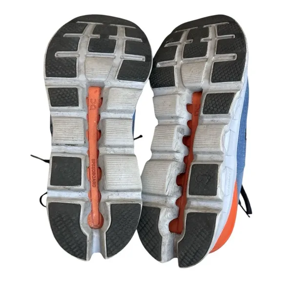 On CloudStratus 2.0 Trail Running Shoes