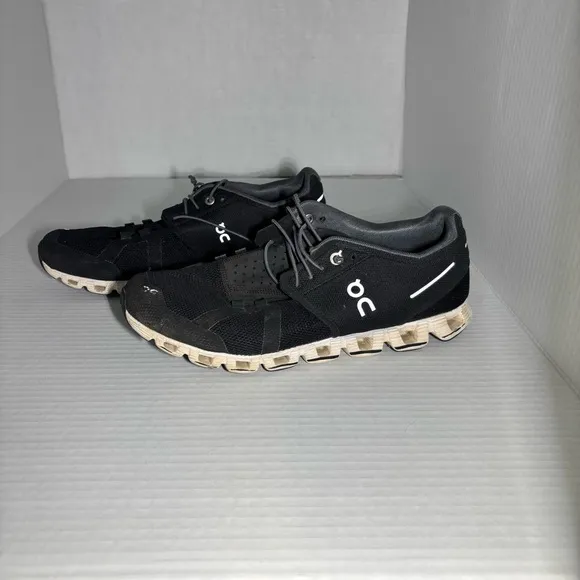 On Running Cloud 5 Women’s Black Running‎ Shoes