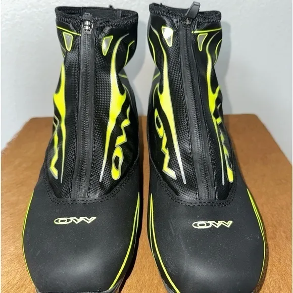 One Way Premio Classic 9 Ski‎ Boots 41003 EU46 US 9.5  NEW