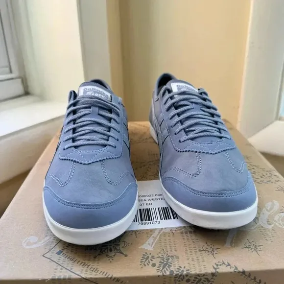 Onitsuka Tiger Sneaker Shoes in Stone Wash Blue White
