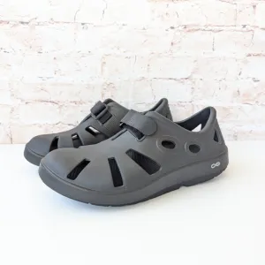OOFOS Black Shoes with Adjustable Strap and Ventilation