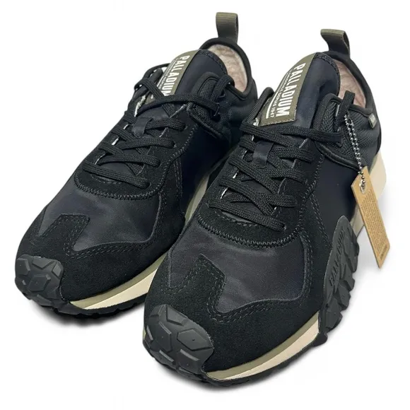 Palladium Troop Runner Shoes Men’s Size 9 Black Athletic Women’s 10.5 Sneakers