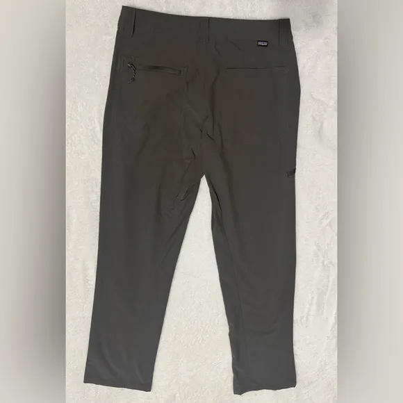 Patagonia Worn Wear Gray Casual Pants