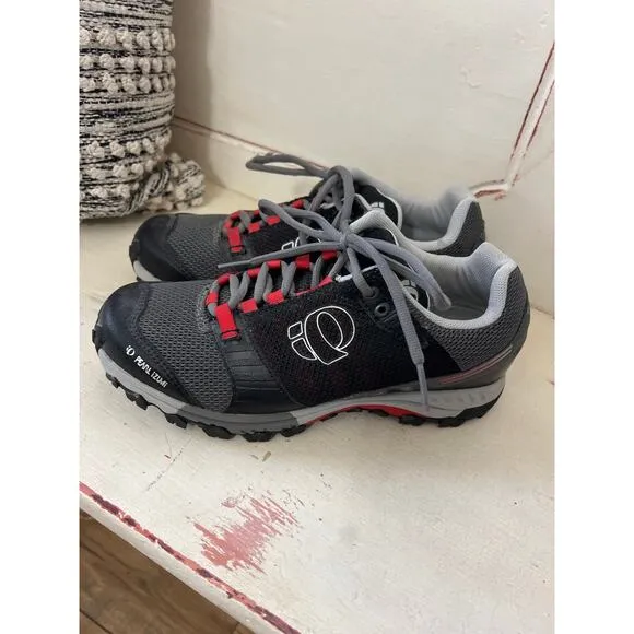 Pearl Izumi mens size 42 US 8.5 X-Alp Seek IV cycling shoes