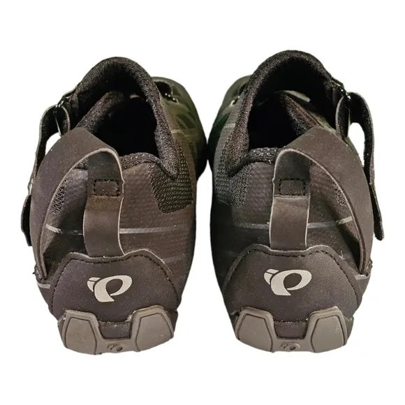 Pearl Izumi Tri Fly Select v6 Shoes Mens 8.5 EU 42 Cycling Triathlon Black