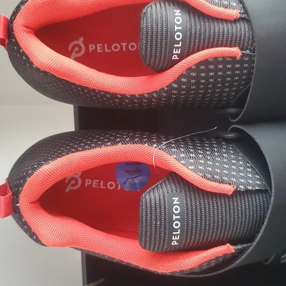 PELETON ALTIOS CYCLING SHOES