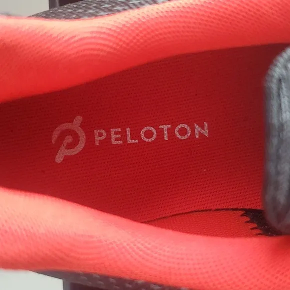 PELETON ALTIOS CYCLING SHOES