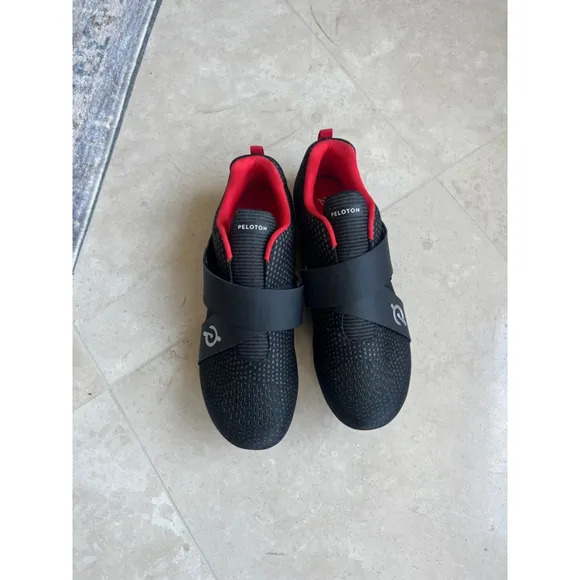 Peloton Altos Cycling Shoes with Cleats Size Male 11.5
