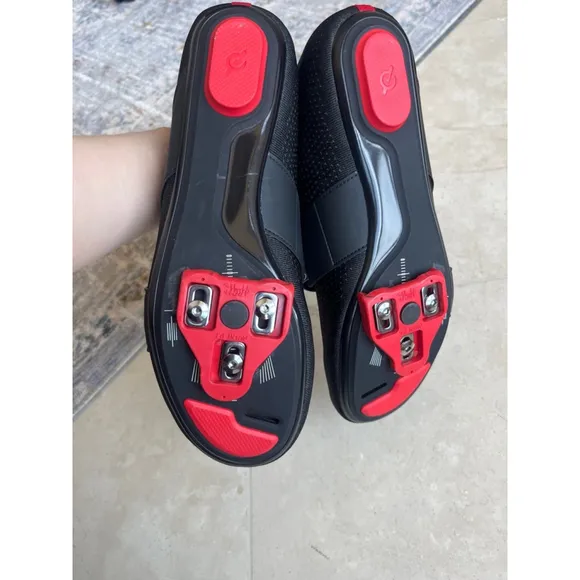 Peloton Altos Cycling Shoes with Cleats Size Male 11.5