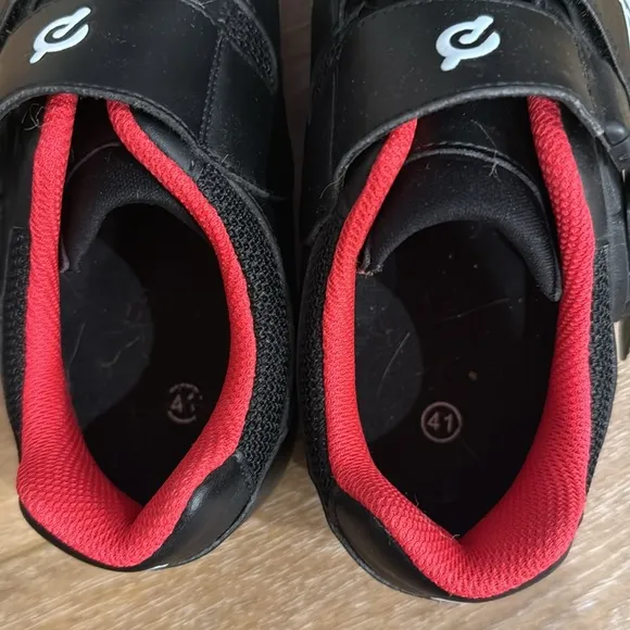 Peloton Black and White Cycling Shoes Size 41 Women’s 10 Men’s 8