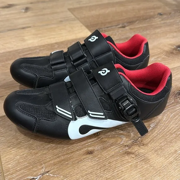 Peloton Black and White Cycling Shoes Size 41 Women’s 10 Men’s 8
