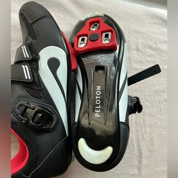 Peloton Black Red Cycling Bike shoes size 41 women’s 10/ men’s 8