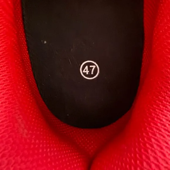 Peloton Black Red White Click In Cycling Shoes Size EUR 47 Clips Included
