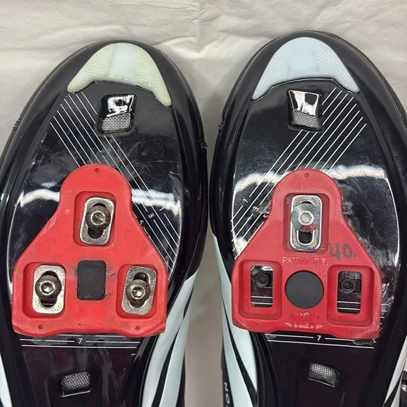 Peloton Cycling Shoes Black 45 Breathable Mesh Ratchet Clip Velcro Straps Cleats