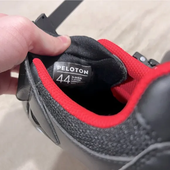 Peloton Cycling Shoes Black White And Red Men’s Size 11