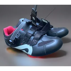 Peloton Cycling Shoes Cleats Size EU 40 Men 7 Women size 9  PL-SH-B-40