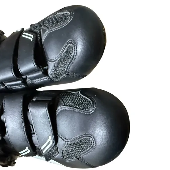 Peloton Cycling Shoes EUC EU 41 US 10