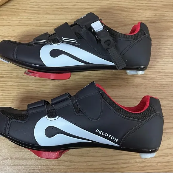 🚴‍♀️👟🚲Peloton Cycling Shoes for Peloton Bike Cleats EUR 39 Spin