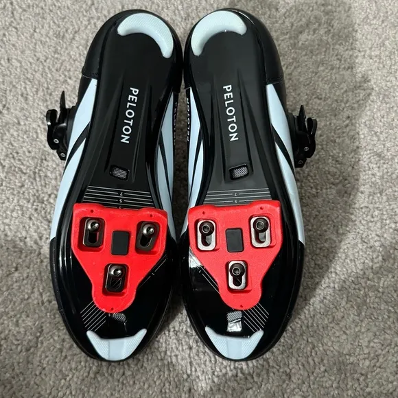 Peloton Cycling Shoes Size 39 US 8 Black