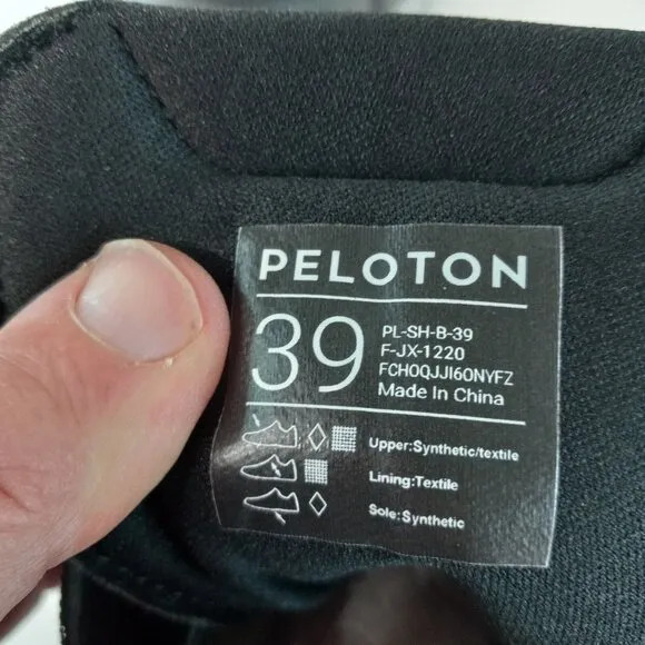 Peloton Cycling Shoes Women's EU 39 (US 8) Hook &amp; Loop Closure Black &amp; White NIB