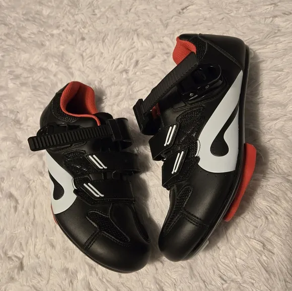 PELOTON Cycling Shoes Women's Size US 8 EUR 39 Color Red/Black