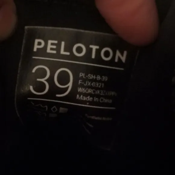 PELOTON Cycling Shoes Women's Size US 8 EUR 39 Color Red/Black